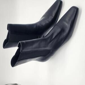 EUC Steve Madden Vanesa black leather ankle boots 10 M